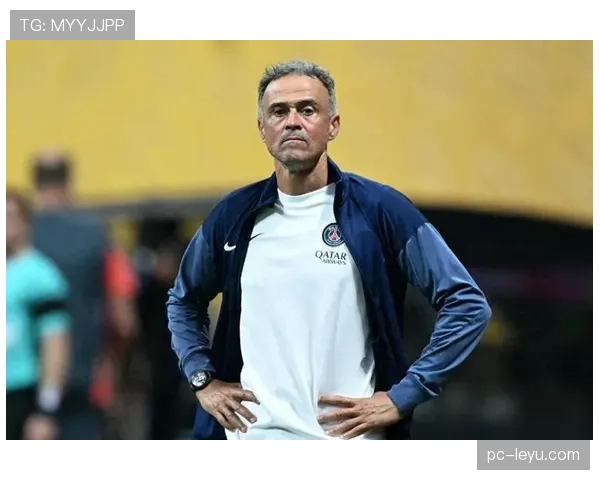 恩里克出席发布会，确认姆巴佩健康状况良好，可出战巴萨